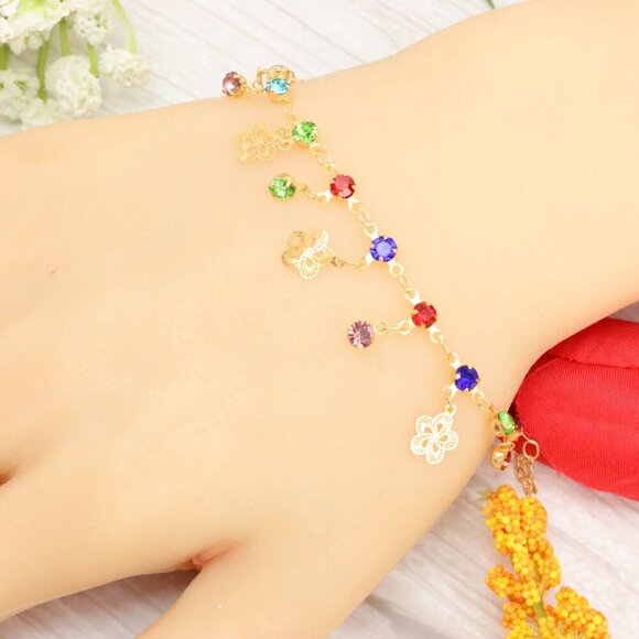 "Trendy Handmade Bracelet – A Thoughtful Gift for Girls & Women | UNVRC1203 - Picture 7 of 10